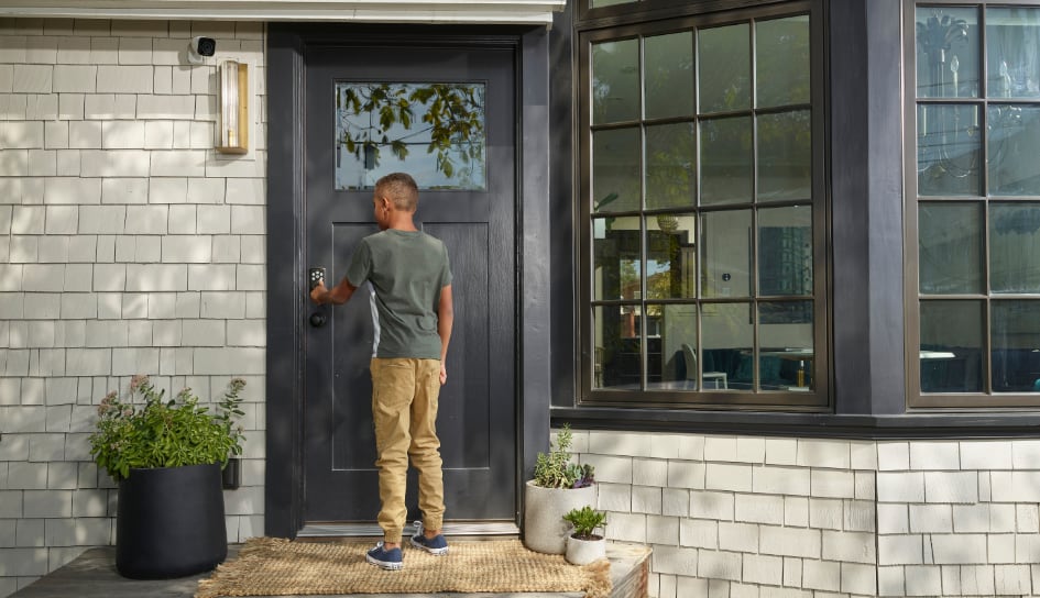 Vivint Smart Lock on home in Tucson